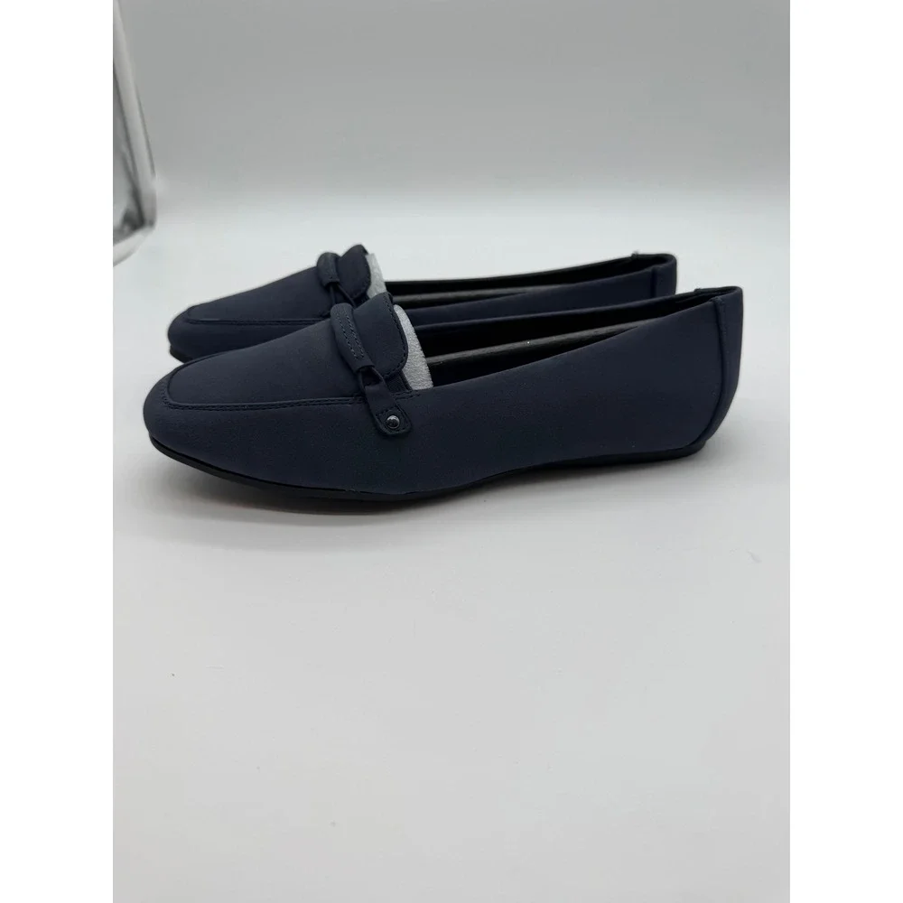 Easy Street Catsha Navy Blue Loafers Womens 6.5 N Slip On Flats